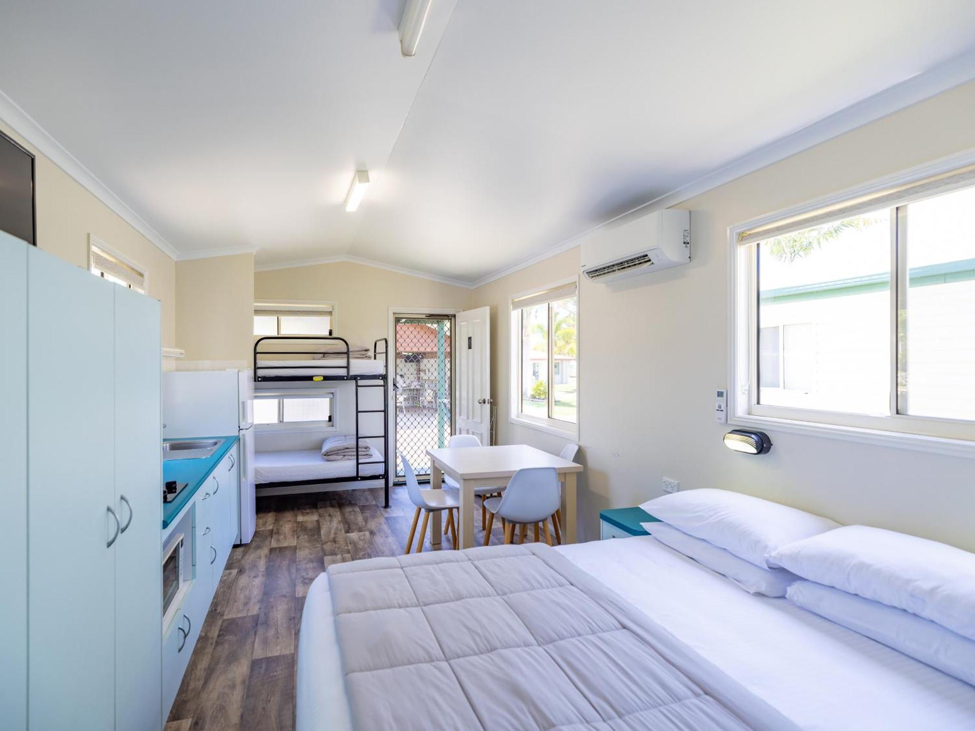 Nrma Capricorn Yeppoon Holiday Park Kinka 客房 照片