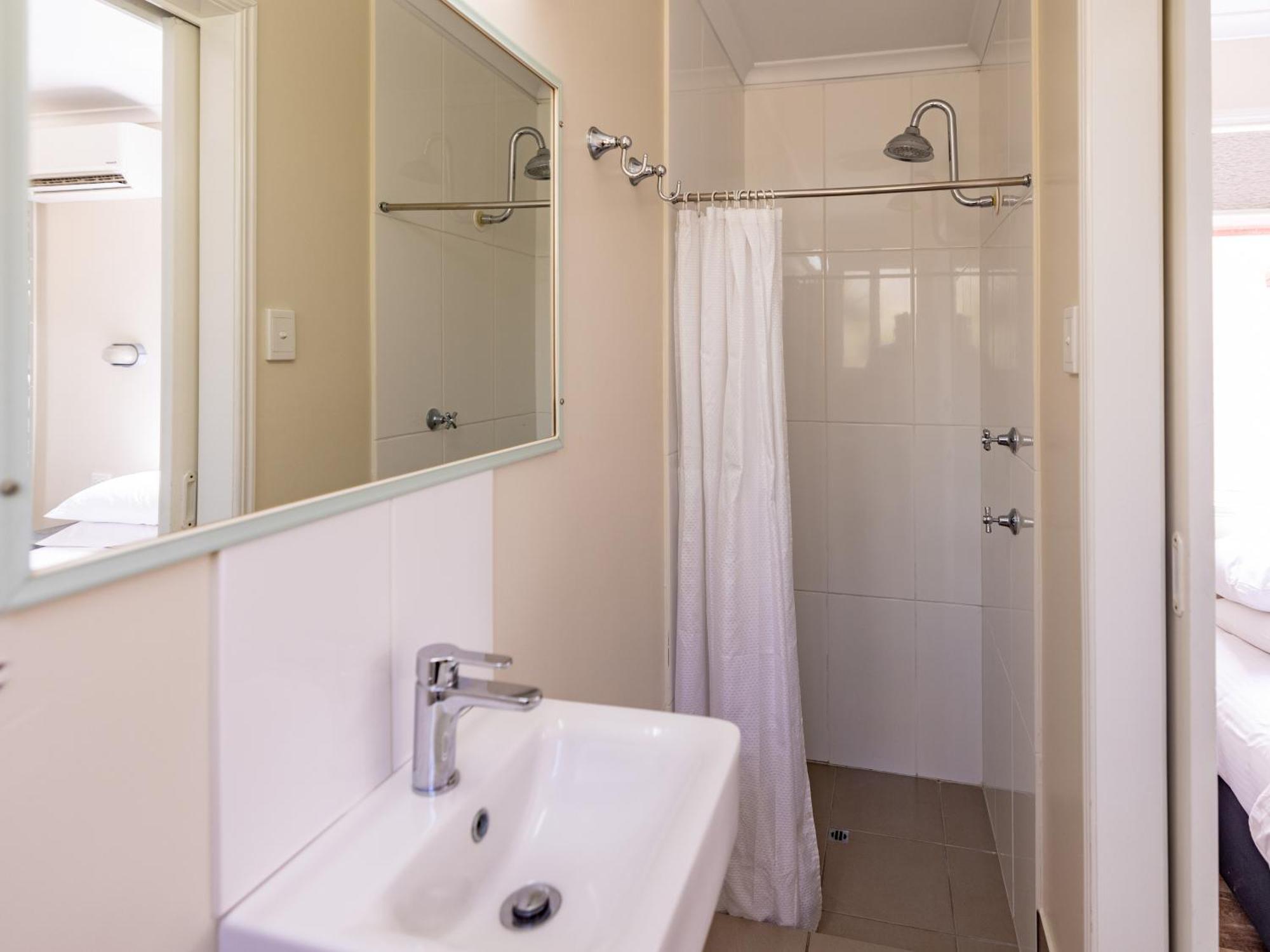 Nrma Capricorn Yeppoon Holiday Park Kinka 客房 照片